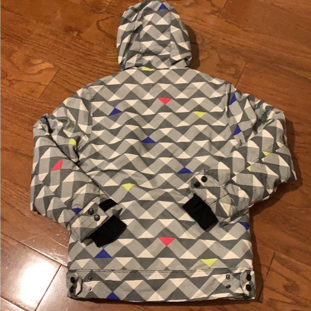 Geometric Pattern Kids Jacket - Picture 2 of 6
